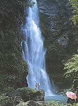 龙潭瀑布.jpg