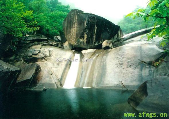 龙潭风景区.jpg